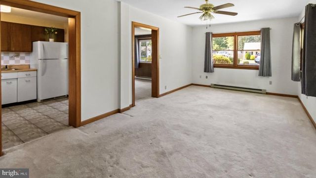 63 N CEDAR LN, Colonial Beach, VA 22443