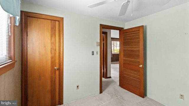 63 N CEDAR LN, Colonial Beach, VA 22443