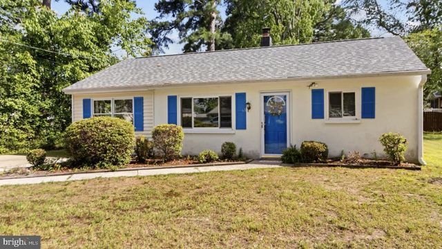 63 N CEDAR LN, Colonial Beach, VA 22443