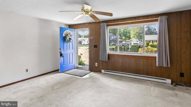 63 N CEDAR LN, Colonial Beach, VA 22443