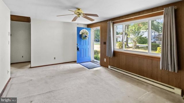 63 N CEDAR LN, Colonial Beach, VA 22443