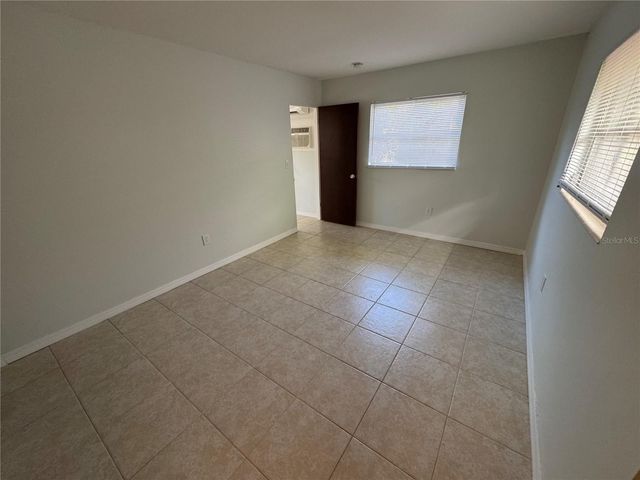 215 PARK BOULEVARD S A, Venice, FL 34285