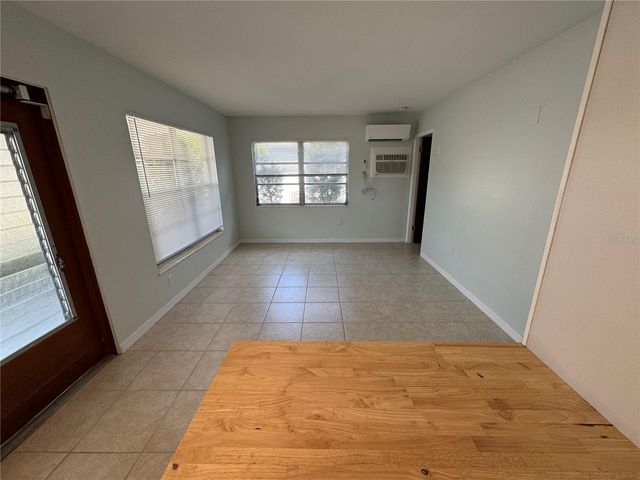 215 PARK BOULEVARD S A, Venice, FL 34285