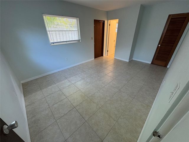 215 PARK BOULEVARD S A, Venice, FL 34285