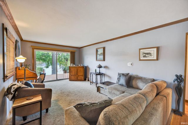 11571 Riverview Boulevard, Osceola, IN 46561