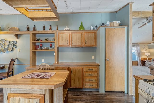 5975 East Pine Grove Road, Cicero, NY 13039