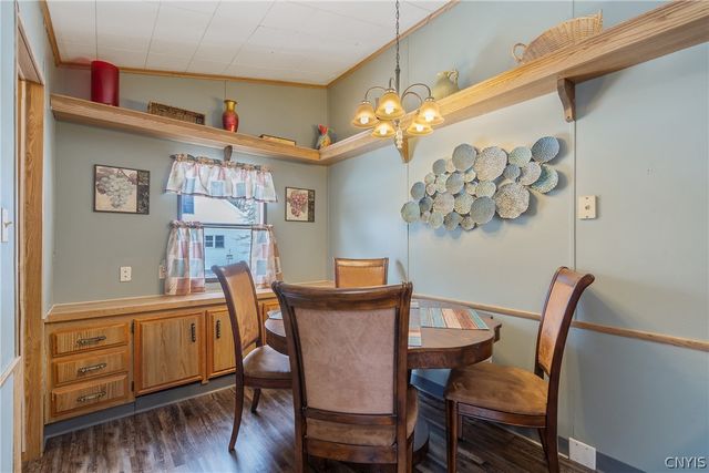 5975 East Pine Grove Road, Cicero, NY 13039