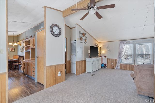 5975 East Pine Grove Road, Cicero, NY 13039