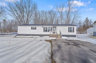 5975 East Pine Grove Road, Cicero, NY 13039