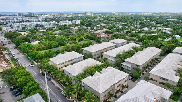 105 E Coda Circle, Delray Beach, FL 33444