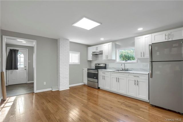 28 Spring st Street, Tuxedo Park, NY 10975