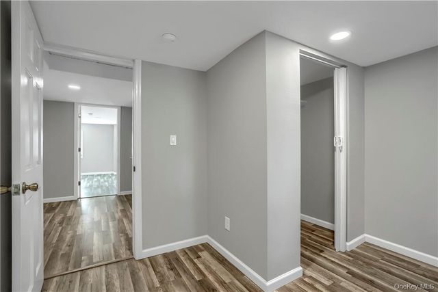 28 Spring st Street, Tuxedo Park, NY 10975