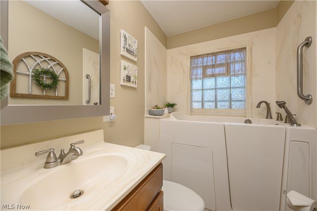 4457 Emma Place NW, Canton, OH 44708
