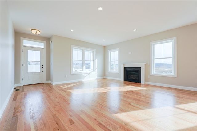 278 Freedom Trail Drive, Portsmouth, RI 02871