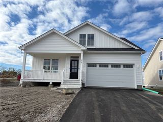 278 Freedom Trail Drive, Portsmouth, RI 02871