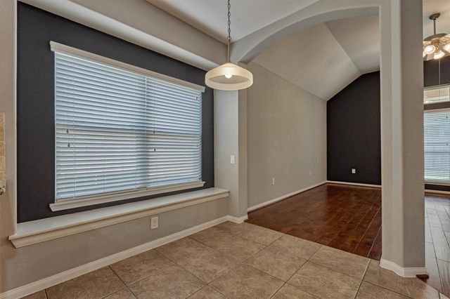 10022 Elkwood Glen Lane, Tomball, TX 77375