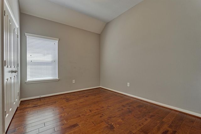 10022 Elkwood Glen Lane, Tomball, TX 77375