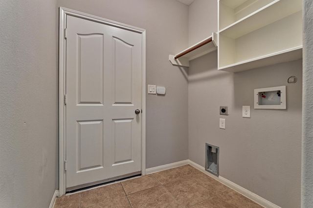 10022 Elkwood Glen Lane, Tomball, TX 77375