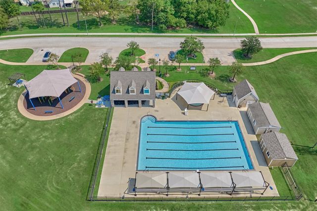 10022 Elkwood Glen Lane, Tomball, TX 77375