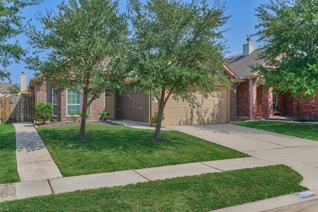 10022 Elkwood Glen Lane, Tomball, TX 77375