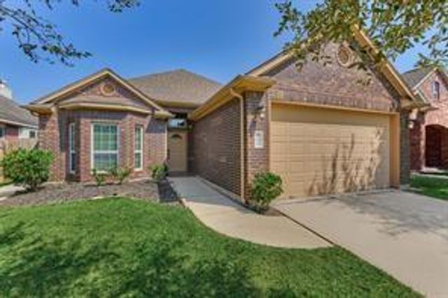 10022 Elkwood Glen Lane, Tomball, TX 77375