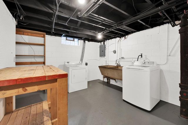 8441 W Lisbon AVENUE, Milwaukee, WI 53222