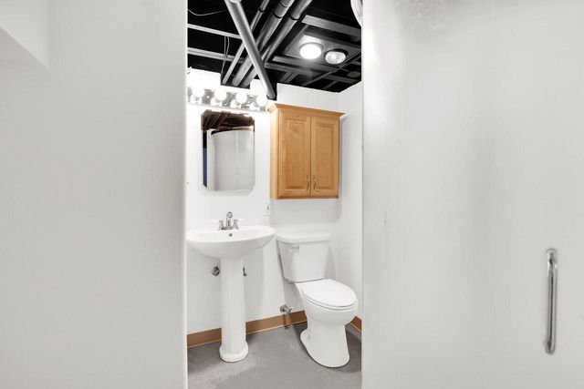 8441 W Lisbon AVENUE, Milwaukee, WI 53222