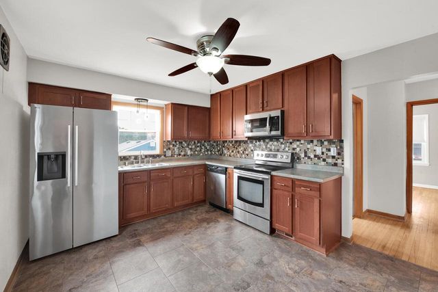 8441 W Lisbon AVENUE, Milwaukee, WI 53222