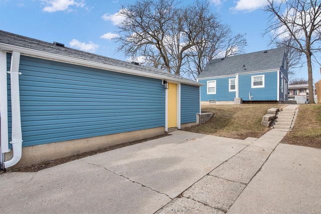 8441 W Lisbon AVENUE, Milwaukee, WI 53222