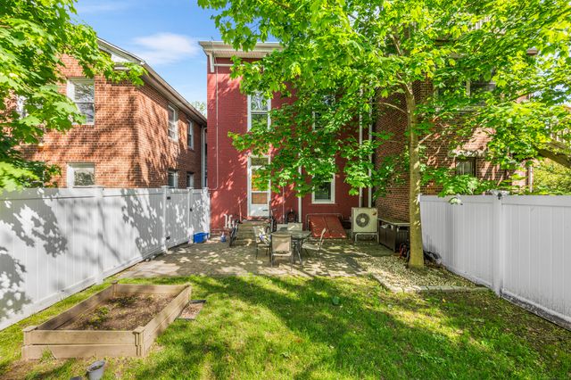 20 Nash Street, New Haven, CT 06511