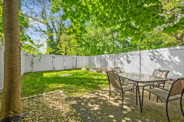 20 Nash Street, New Haven, CT 06511