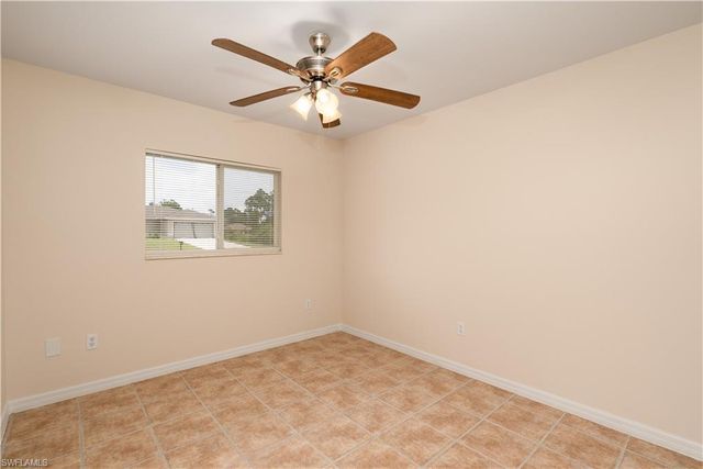 546 Sherwood AVE S, Lehigh Acres, FL 33974