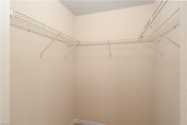 546 Sherwood AVE S, Lehigh Acres, FL 33974