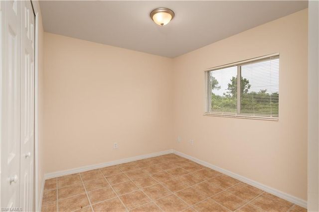 546 Sherwood AVE S, Lehigh Acres, FL 33974