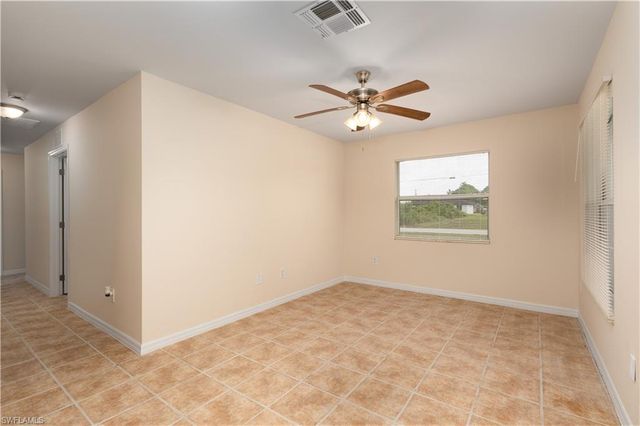 546 Sherwood AVE S, Lehigh Acres, FL 33974