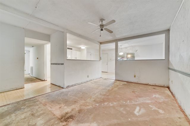 5104 Aztec Drive, The Colony, TX 75056