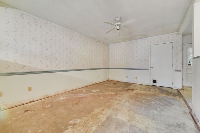 5104 Aztec Drive, The Colony, TX 75056