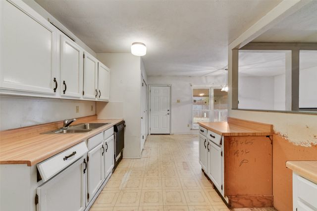 5104 Aztec Drive, The Colony, TX 75056