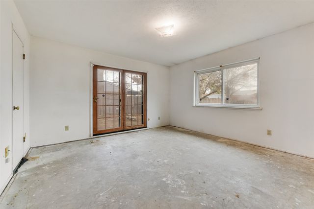 5104 Aztec Drive, The Colony, TX 75056