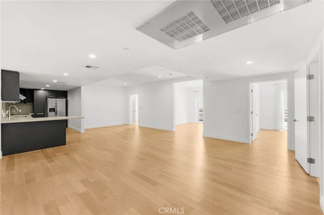 2939 Leeward Avenue 509, Los Angeles, CA 90005
