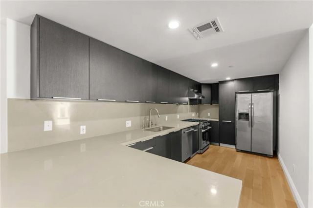 2939 Leeward Avenue 509, Los Angeles, CA 90005