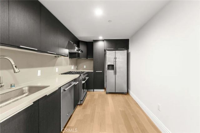 2939 Leeward Avenue 509, Los Angeles, CA 90005