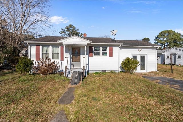 2008 Holland RD, Suffolk, VA 23434