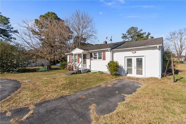 2008 Holland RD, Suffolk, VA 23434