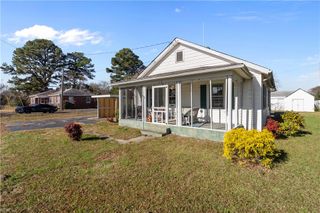 2008 Holland RD, Suffolk, VA 23434