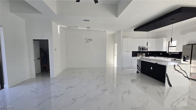 6021 Joplin AVE, Fort Myers, FL 33905