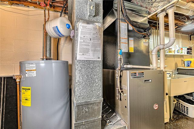 1212 Mountain View Drive, Unity Twp, PA 15601