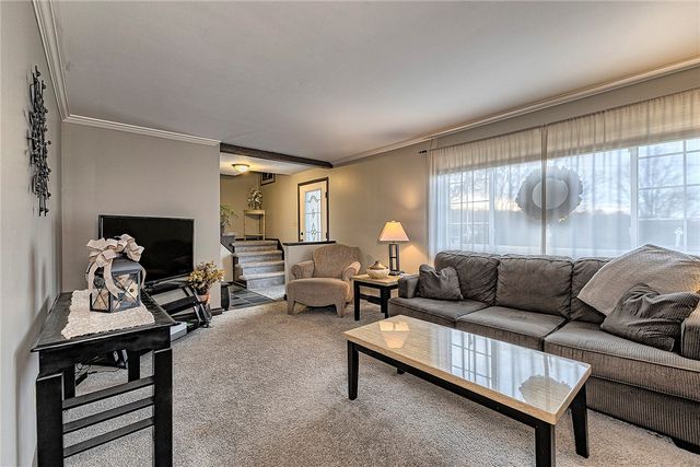 1212 Mountain View Drive, Unity Twp, PA 15601