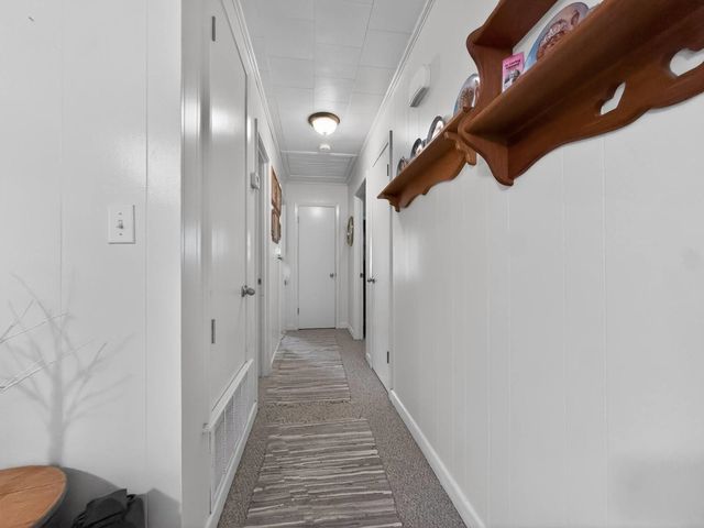 100 Martin St, Naples, TX 75568