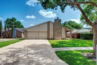 3023 Sam Houston Drive, Sugar Land, TX 77479